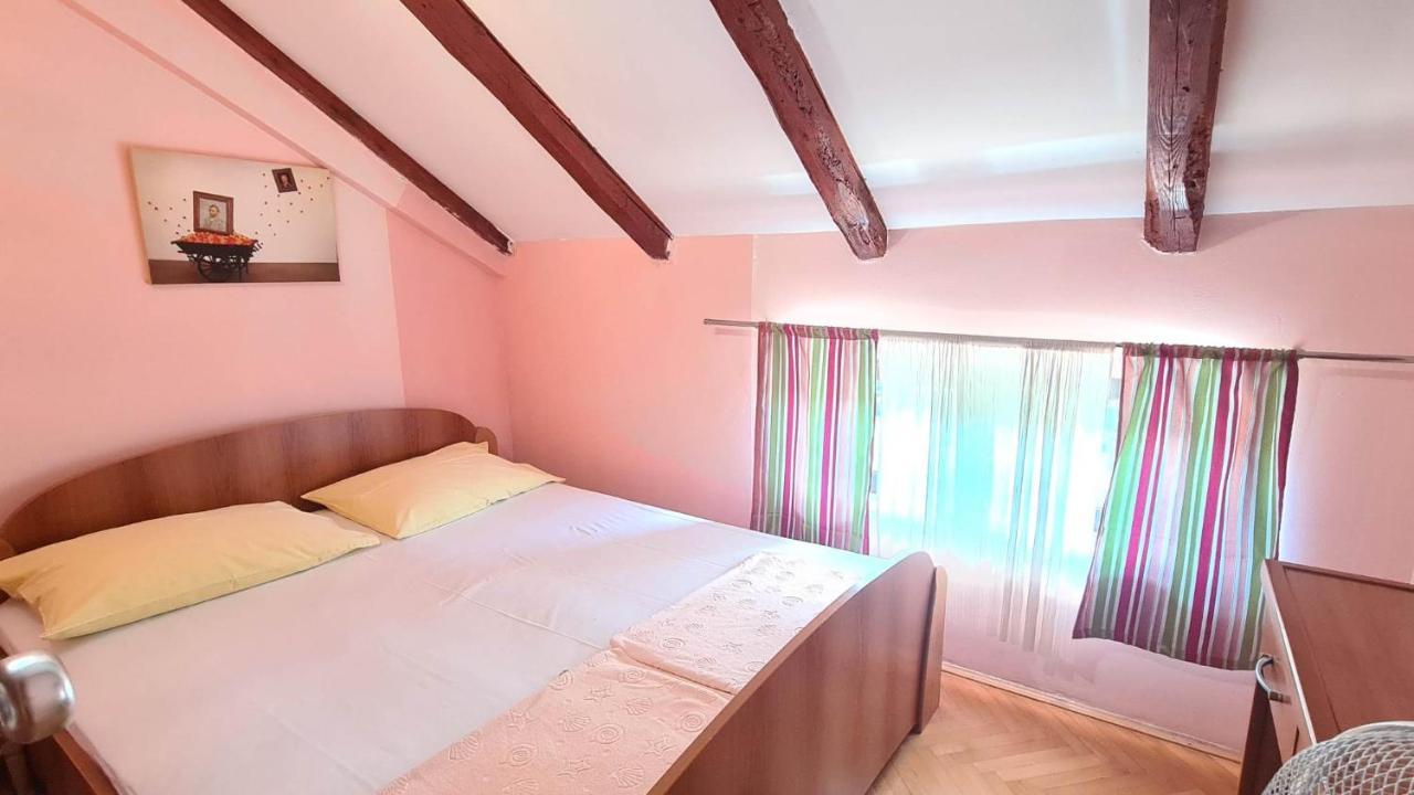 Apartments Ivetic Котор Екстер'єр фото