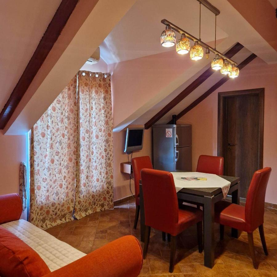 Apartments Ivetic Котор Екстер'єр фото