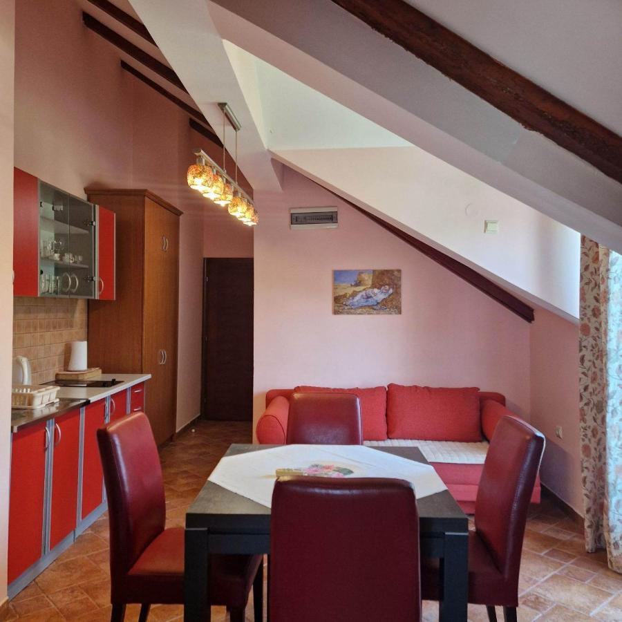 Apartments Ivetic Котор Екстер'єр фото